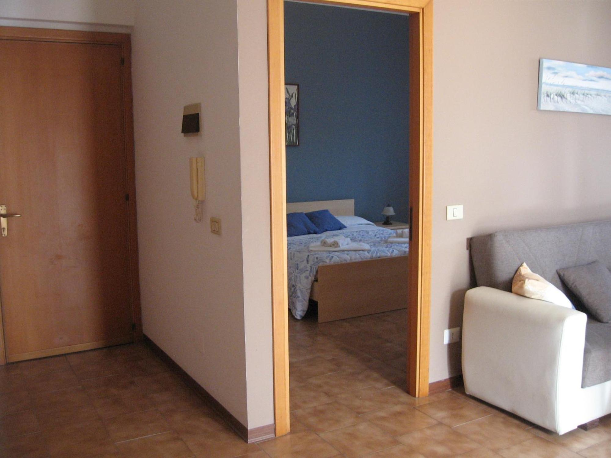 Nino'S Apartments Giardini Naxos Eksteriør billede
