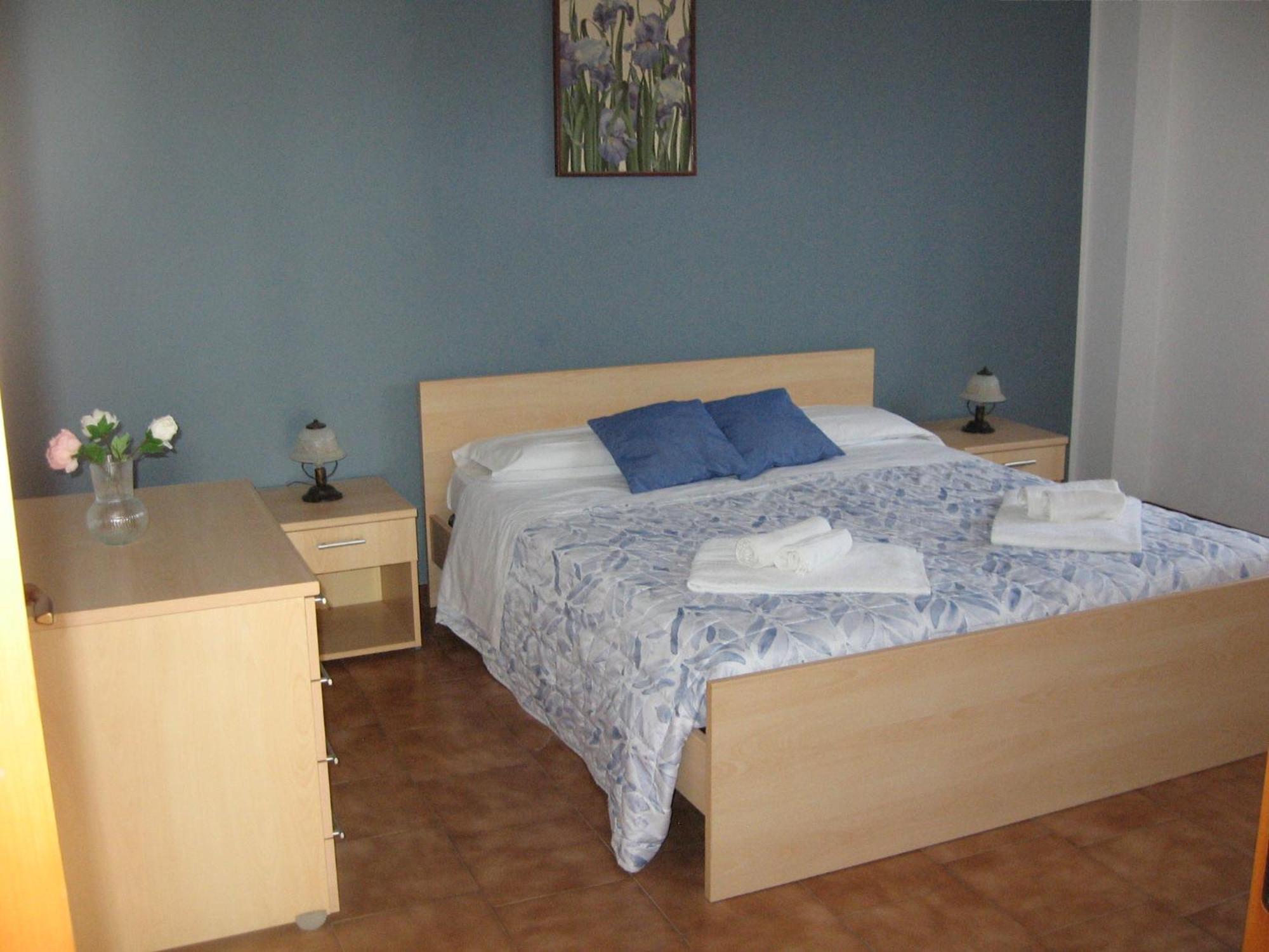 Nino'S Apartments Giardini Naxos Eksteriør billede